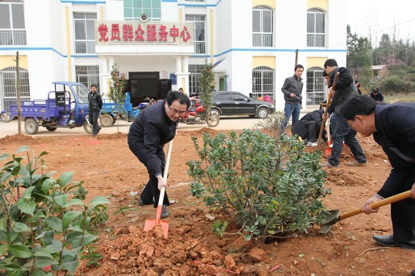 �人���̴�ѧ�����򡱻������ʵ��ʮ����