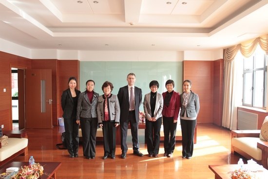 北京城市学院与英国华威大学硕士合作项目会谈在北京城市学院举行