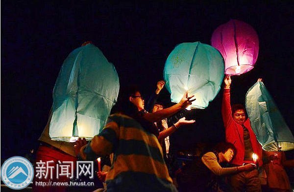 【图说科大】放飞希望与梦想