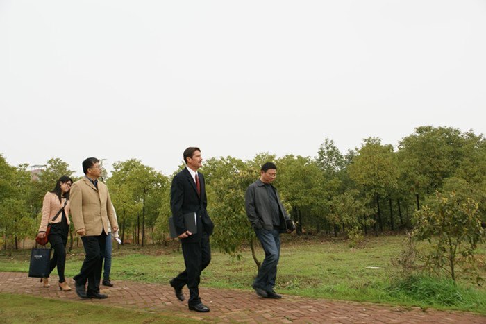 美国佛罗里达理工学院Wallace Pond博士一行来访南昌工学院