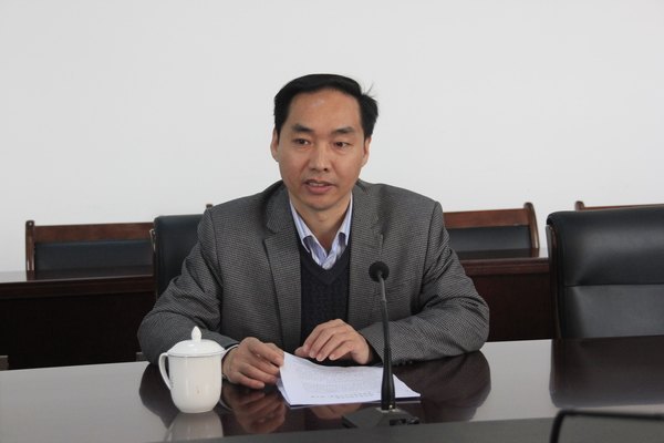 �н�������֣��ְҵ����ѧԺ��鴺��У԰��ȫ����