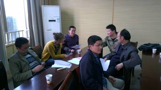 �人���̴�ѧ��ʦӢ�������ѵ�࿪��