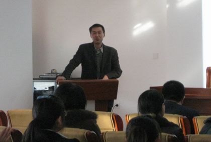 ѧУ����׿Խ��������ʦ�࿪�����