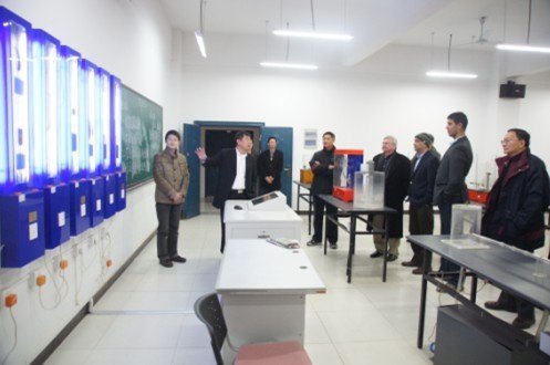 美国沙漠研究院校长Stephen Wells一行来河海大学文天学院考察访问