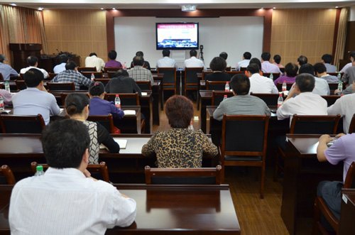 广西师范学院组织收看全区教育系统党风廉政建设工作视频会议