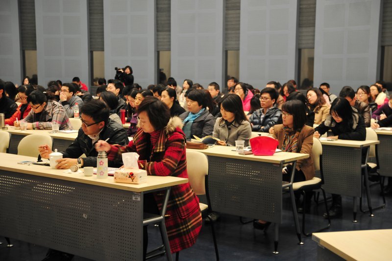 ������˼��˾˾�������������ѧ������