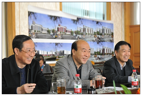 国家开放大学党委书记李凌来晋中学院调研