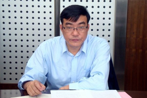 省纪委常委陈国建莅校调研党风廉政建设工作