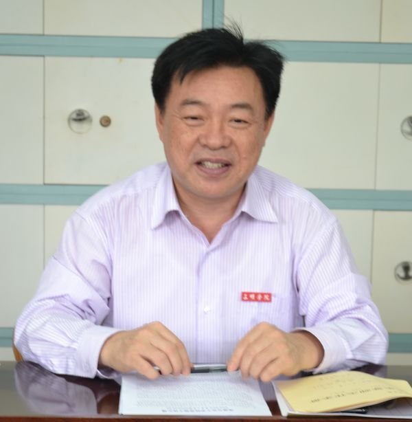 校领导深入资源与化工学院调研学生工作