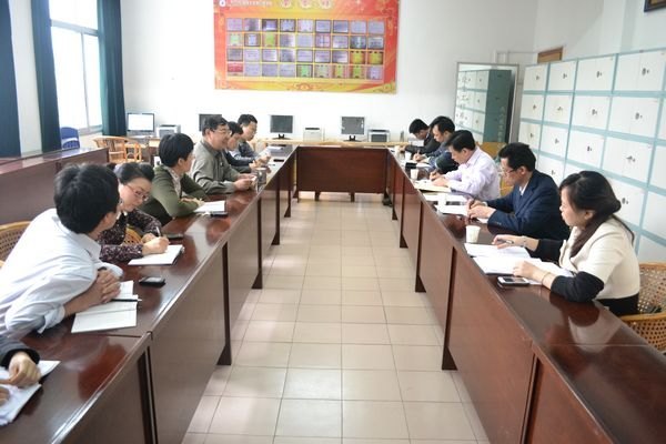 校领导深入资源与化工学院调研学生工作