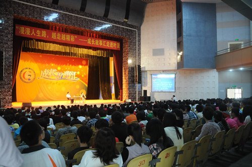 “ 漫漫人生路 越走越精彩 ”——成长故事汇走进叶菠