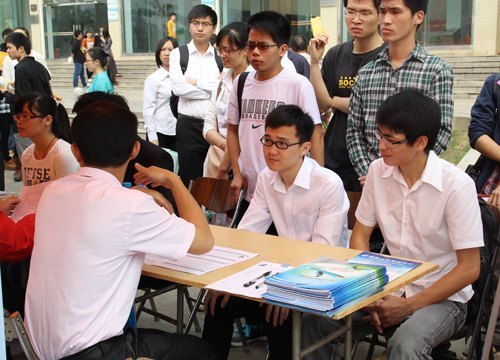 ����ѧԺ����2013���ҵ��У԰ר����Ƹ��