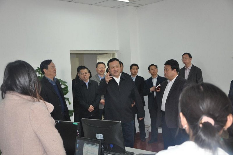 省委副书记金道铭一行莅临中北大学考察调研