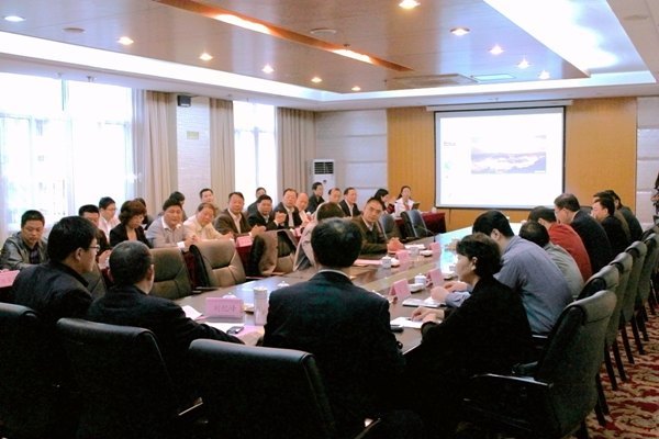 У����Ŀ�����ƽ��Ÿ�������Ϫ��չ�ƽ�