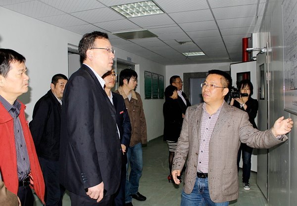 У����Ŀ�����ƽ��Ÿ�������Ϫ��չ�ƽ�