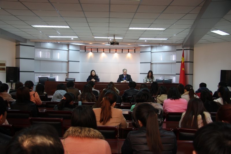 �����ɴ���������ѧ������˹��У��һ�е�����ѧԺ��������