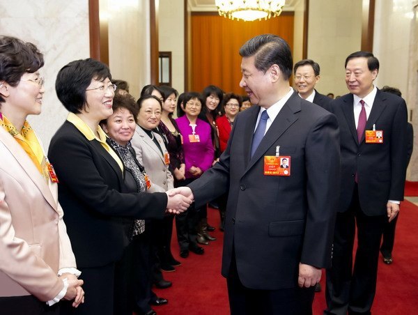 全国人大代表、副校长张红传达全国两会精神