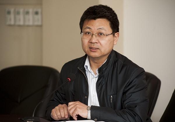 学校召开安全稳定工作会议