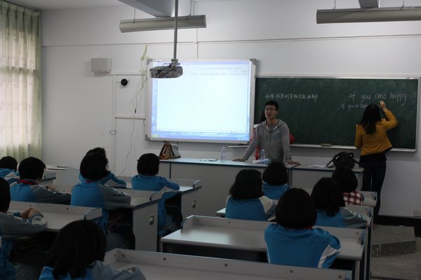 ������־Ը����ӡ���չ��ϵ������ѧ���ض�ͯ�