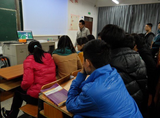 初探机器人高端智能,感受电子乐趣,体验精彩人生——KylinSky机器人比赛演示