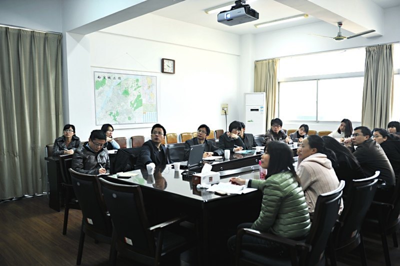 金陵学院举办科研专题讲座