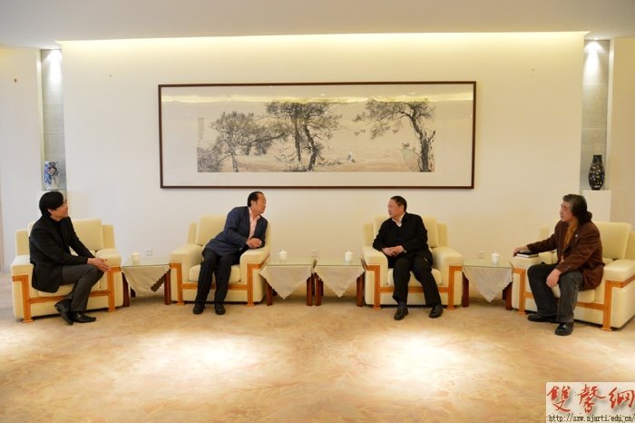 校领导会见凤凰卫视中文台台长王纪言一行