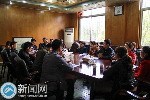 省委教育工委宣传部组织在潭高校部分青年教师座谈