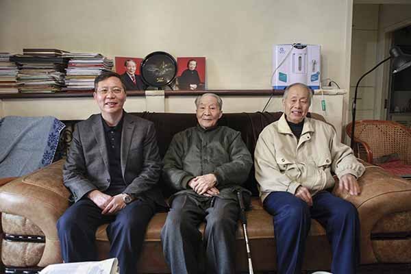 ѧУ�쵼����������̨��ѧ���쵼