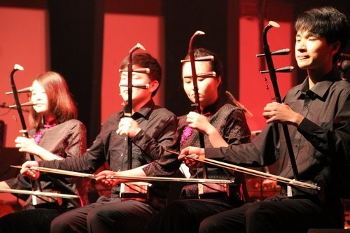 �人����ѧԺ������������������պ�����ҵ��ѧУ԰�Ļ�������