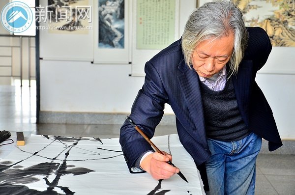 īȾ���� ��̶�������黭��Э����Ʒ��У԰