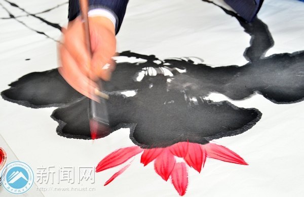 īȾ���� ��̶�������黭��Э����Ʒ��У԰