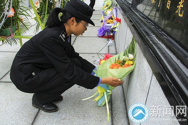 清明寄托哀思 湖南科技大学学生校卫队缅怀革命先烈