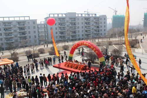 经济管理系举办“赢在燕园”系列活动开幕式