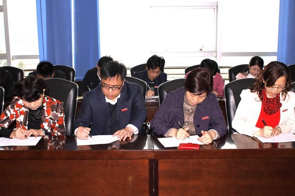 市委教育工委推进惩防体系建设工作检查组来校检查指导