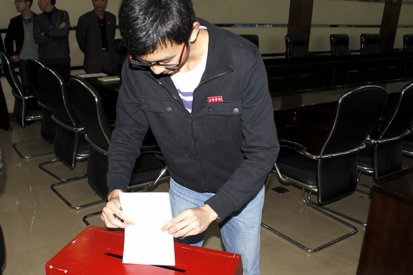 市委教育工委推进惩防体系建设工作检查组来校检查指导