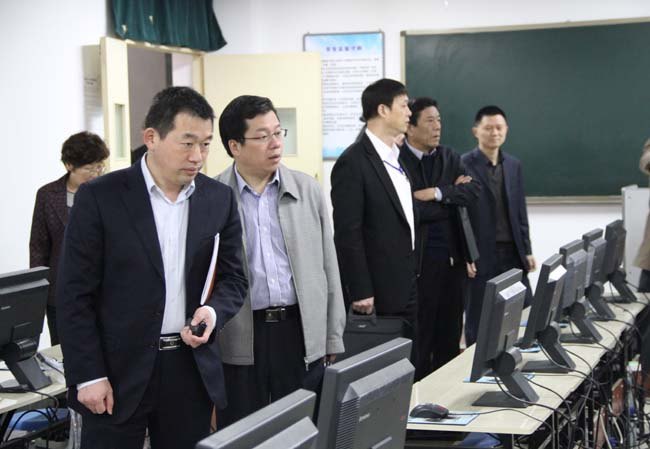 ���ƽ�ѧ�������ר����ݰ������ѧԺ��չ����