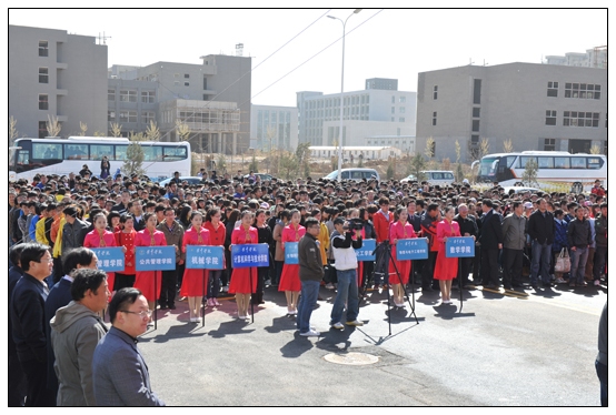 ����ѧԺ����У��������¡�ؾ�������ʦ����ס��ʽ