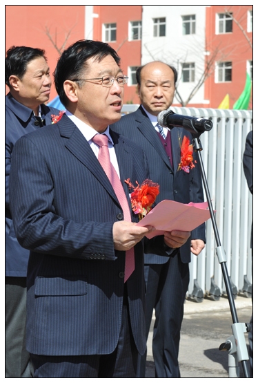 ����ѧԺ����У��������¡�ؾ�������ʦ����ס��ʽ