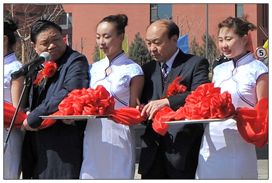 ����ѧԺ����У��������¡�ؾ�������ʦ����ס��ʽ