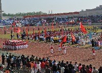 郑州大学2013“阳光体育田径运动会”图片新闻(三)