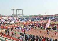 郑州大学2013“阳光体育田径运动会”图片新闻(三)