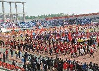 郑州大学2013“阳光体育田径运动会”图片新闻(三)