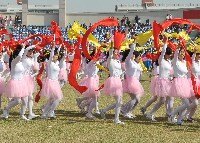 郑州大学2013“阳光体育田径运动会”图片新闻(三)