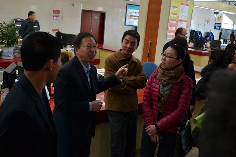 学院组织开展“文经创业行”观摩活动