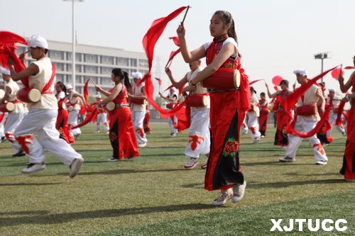 西安交通大学城市学院第五届运动会隆重开幕