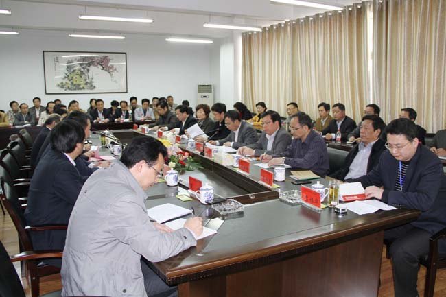 本科教学审核评估专家组总结反馈会顺利召开