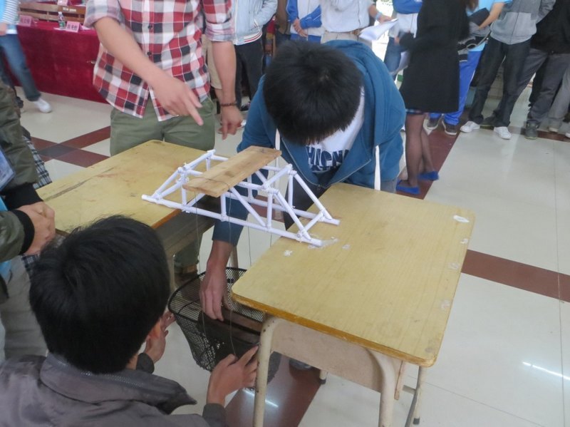 机电工程学院成功举办第五届纸桥设计大赛