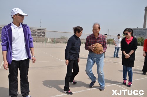 健康、快乐是动力的源泉——西安交通大学城市学院第五届教职工趣味运动会圆满落幕