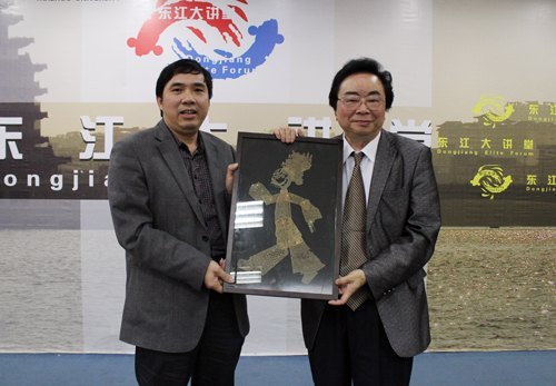 【东江大讲堂三十五】著名雕塑家赵树同教授谈“我的艺术人生”