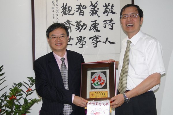 ̨УӦͱƽ̲ıдֶӷ̨У